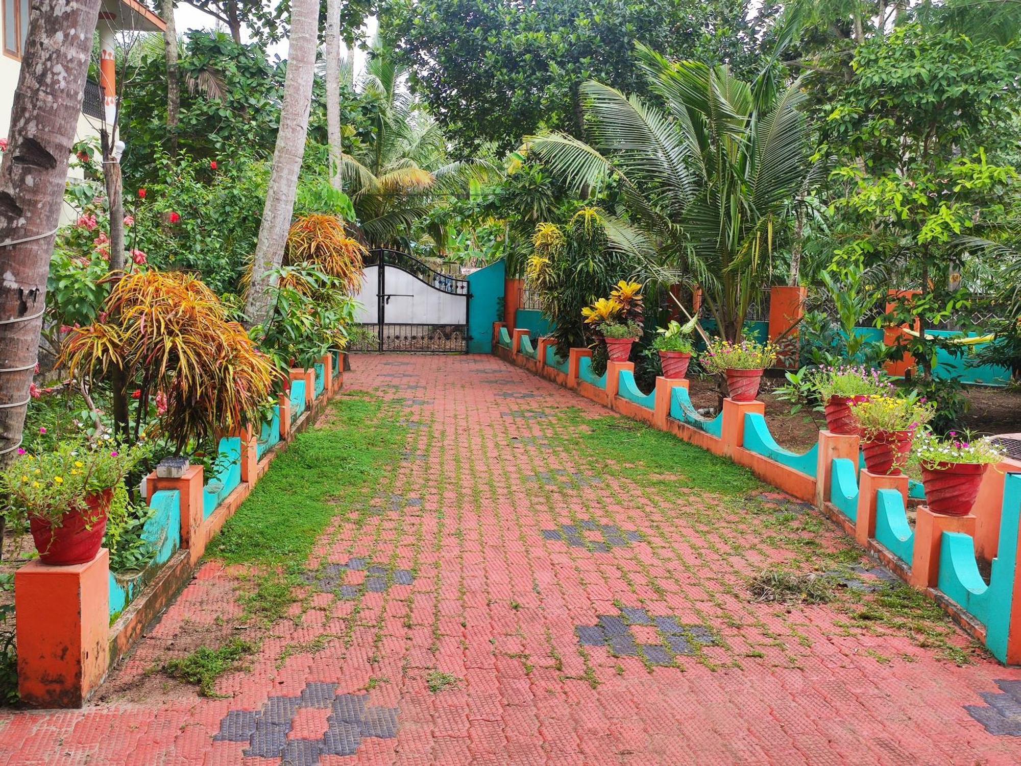 Happy Buddha Homestay Varkala Luaran gambar